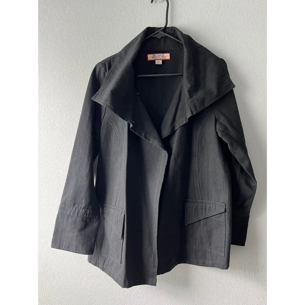 Beyond Threads M Black Cotton Utility Jacket Minimalist Artsy Lagenlook Peru